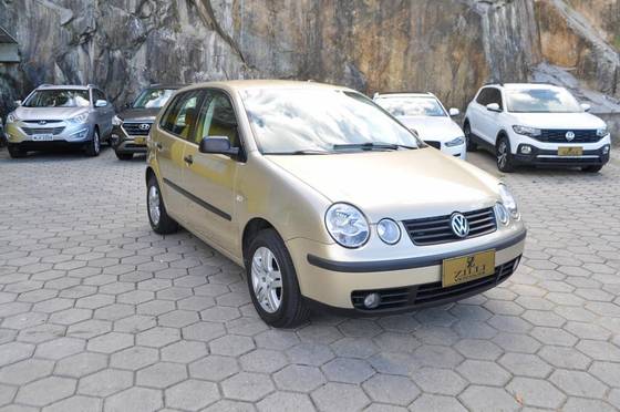 VOLKSWAGEN POLO 1.6 MI 8V GASOLINA 4P MANUAL